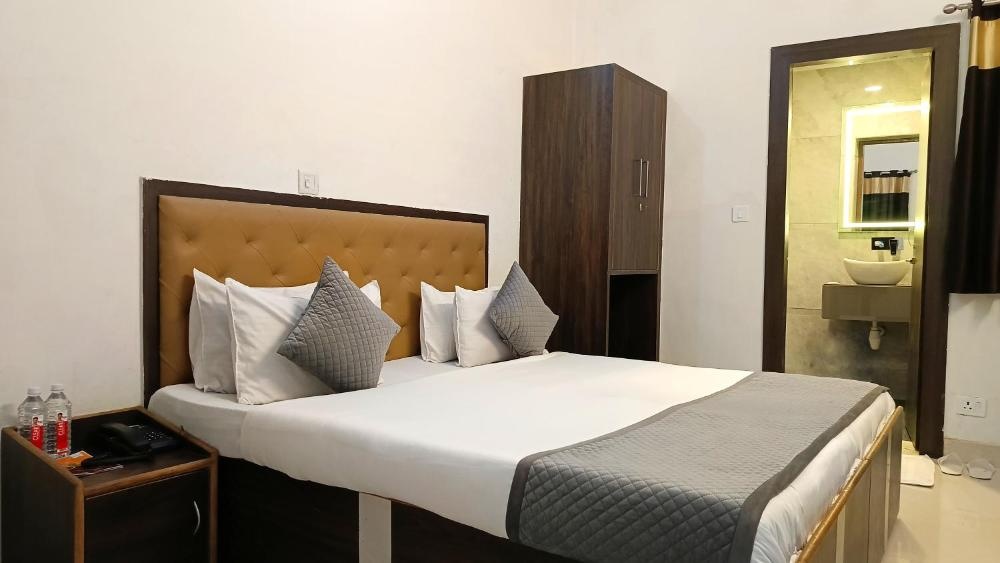 HOTEL SHYAM PALACE INDIA AGRA